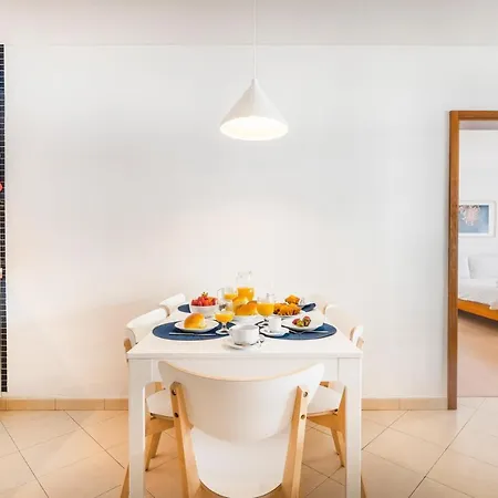 Apartment Pe Do 2br Family Holidays Quarteira